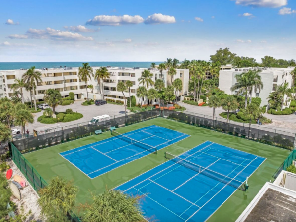 Charming Vacation Rental on Boca Grande. Call Today